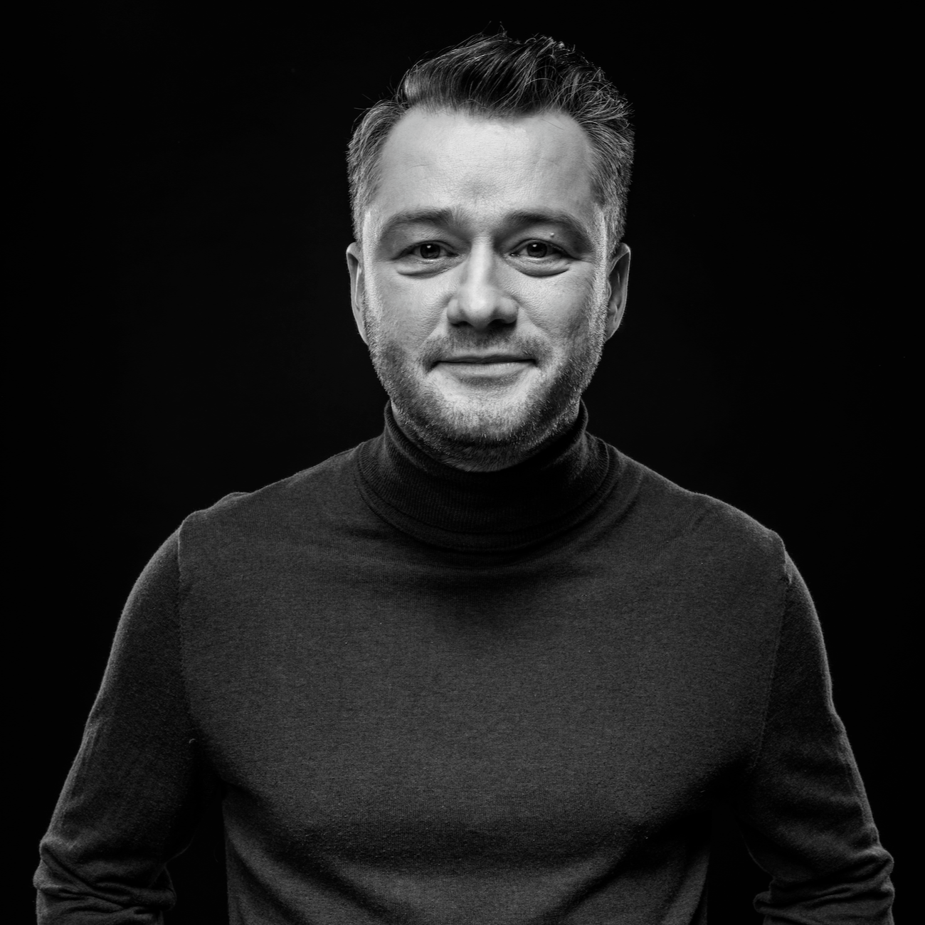 Jarosław Kuźniar – trener wystąpień publicznych, założyciel Voice House Academy